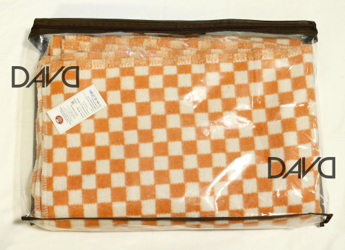 Одеяло байковое полутороспальное, 140*205, всесезонное, оранжевая клетка фото 3